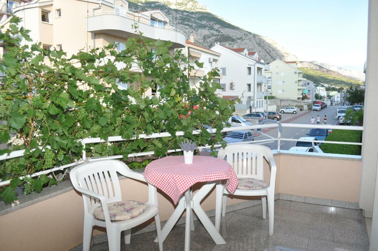 Apartments Veselko Makarska Eksteriør bilde